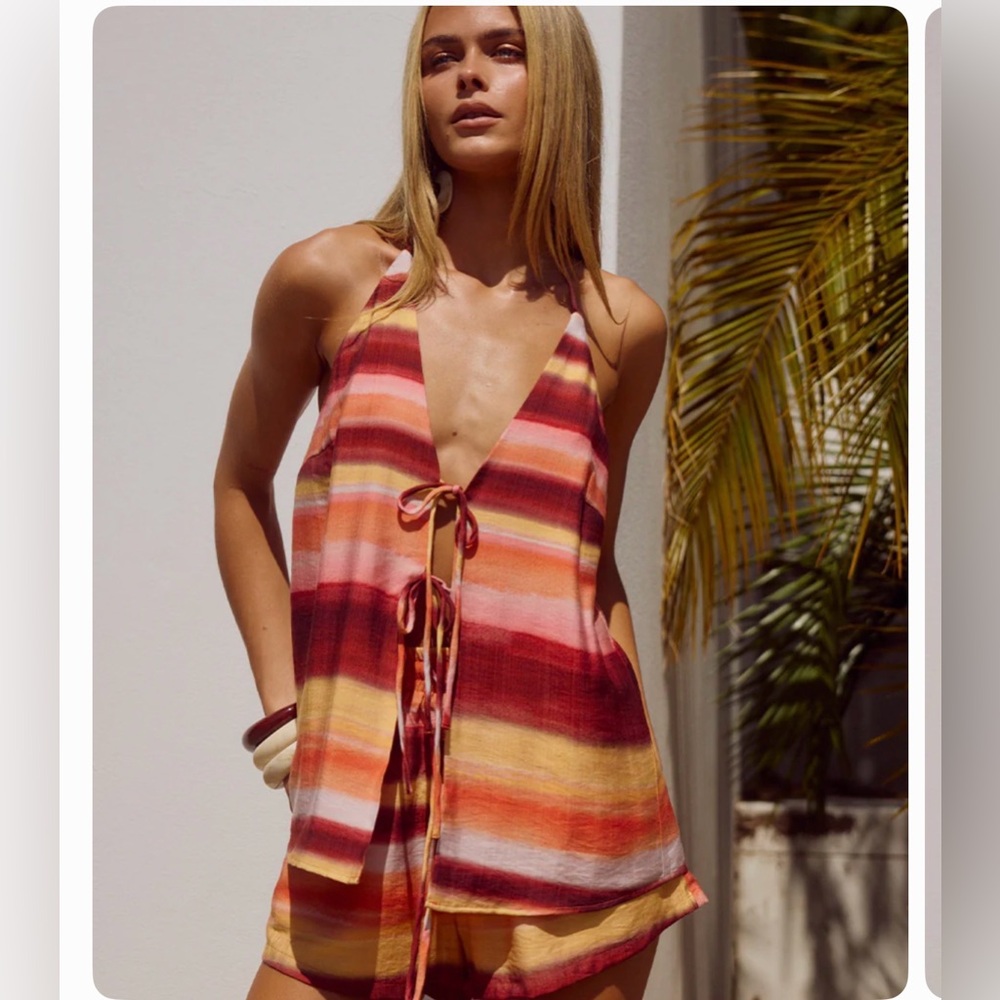 Women’s Striped Tie-Back Top and Shorts Set - Multicolor